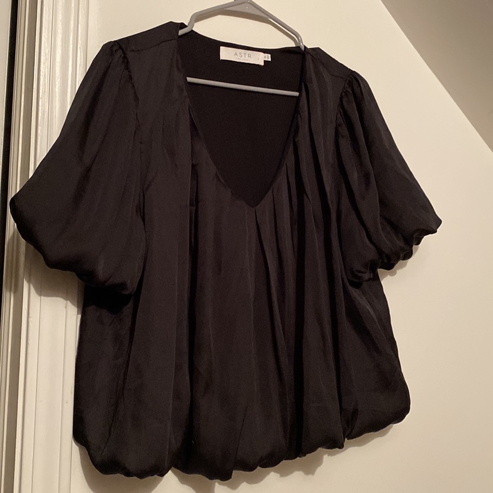 ASTR TOP - Picture 4 of 4